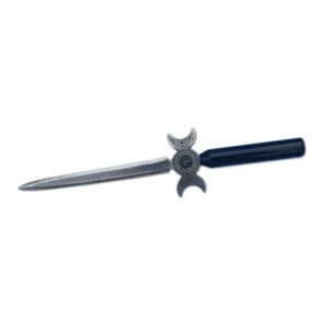 Athame Triluna